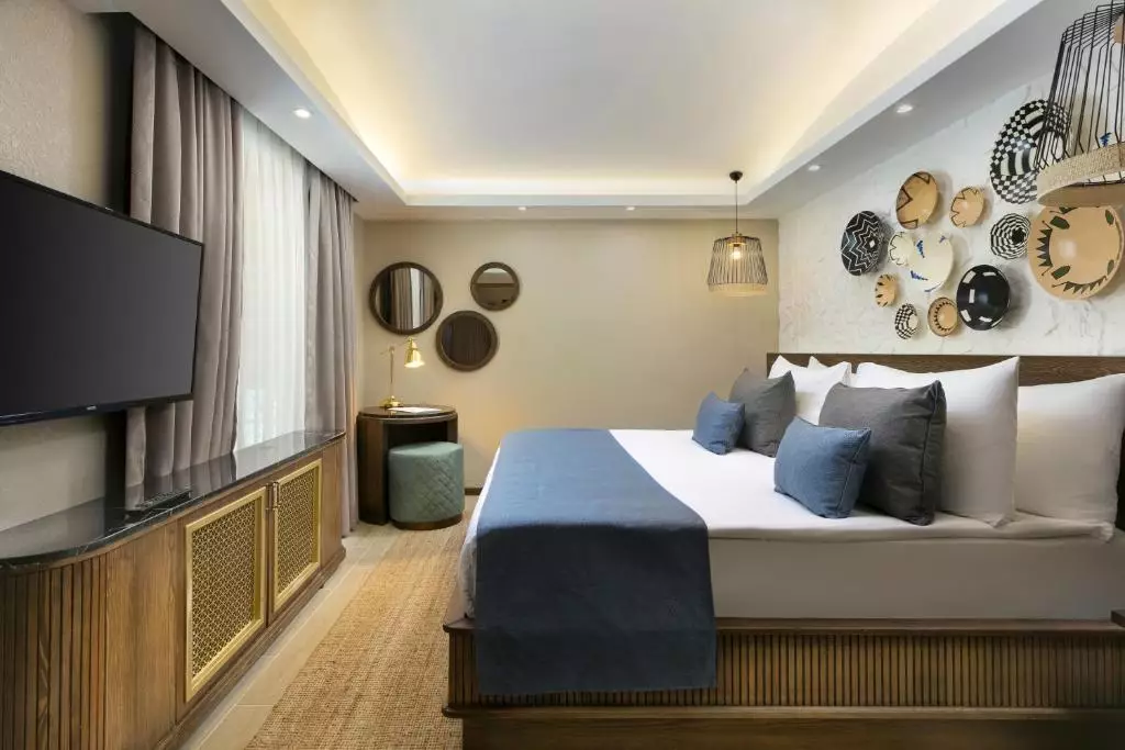 RIXOS SUNGATE